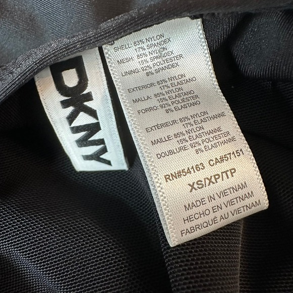 DKNY Minimalist Chic Womens Swimsuit Size XS Black One Piece Ruched Bathing Suit - Picture 3 of 8